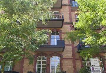 Wohnung Düsseldorf Derendorf - 4 Zimmer, 143 m&sup2;, 2.070&euro; | Angebot:27470916