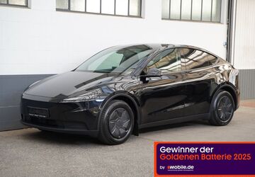 Tesla Model Y 3.601 km 41.550 &euro; Mönchengladbach 41236