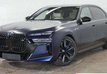 BMW i7 2.454 km 138.870 &euro; Mülheim 45472