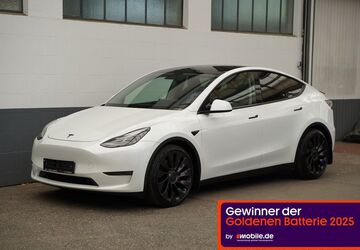 Tesla Model Y 74.332 km 34.750 &euro; Mönchengladbach 41236