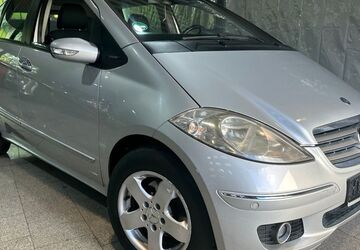 Mercedes-Benz A 150 230.000 km 2.490 &euro; Duisburg 47059