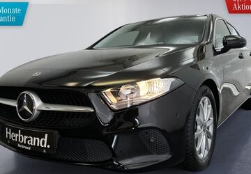 Mercedes-Benz A 180 105.494 km 16.350 &euro; Dormagen 41540