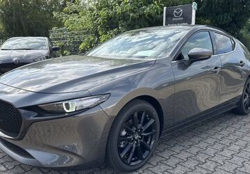 Mazda 3 3.446 km 27.611 &euro; Neuss 41464