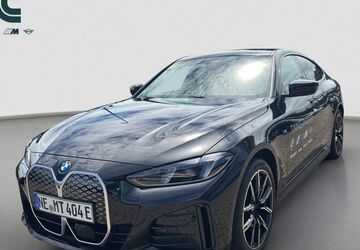 BMW i4 3.439 km 61.390 &euro; Neuss 41460