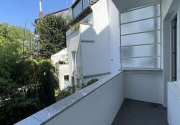 Wohnung Düsseldorf Oberkassel - 2 Zimmer, 73 m&sup2;, 1.240&euro; | Angebot:26768181