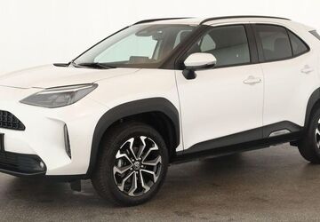 Toyota Yaris Cross 25.600 km 23.384 &euro; Neuss 41460