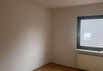 Wohnung Velbert Langenberg - 1 Zimmer, 40 m&sup2;, 330&euro; | Angebot:27450548