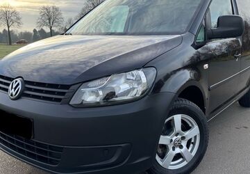 VW Caddy 122.000 km 5.499 &euro; Willich 47877