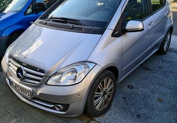 Mercedes-Benz A 180 164.000 km 2.999 &euro; Mettmann 40822