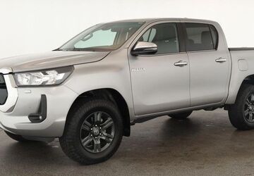 Toyota Hilux 45.800 km 44.684 &euro; Neuss 41464