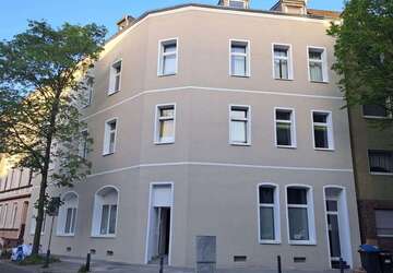 Wohnung Duisburg Neudorf-Nord - 2 Zimmer, 60 m&sup2;, 600&euro; | Angebot:27130406