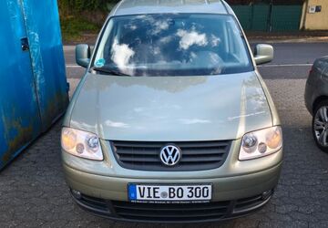 VW Caddy 228.008 km 6.399 &euro; Viersen 41747