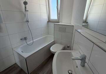 Wohnung Düsseldorf Benrath - 2 Zimmer, 50 m&sup2;, 825&euro; | Angebot:27266448