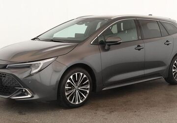 Toyota Corolla 46.900 km 25.684 &euro; Neuss 41460