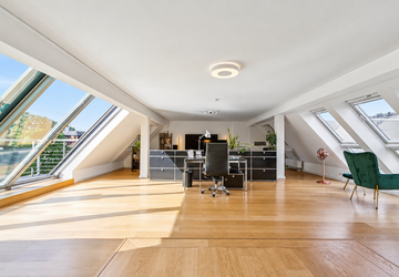 Wohnung Düsseldorf-Carlstadt Carlstadt - 4 Zimmer, 189 m&sup2;, 3.400&euro; | Angebot:26914238